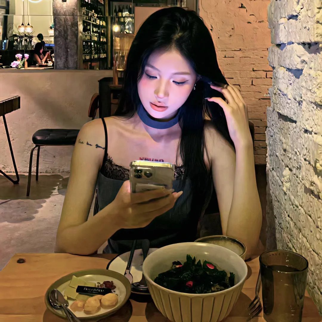 鸳鸯袖里握兵符